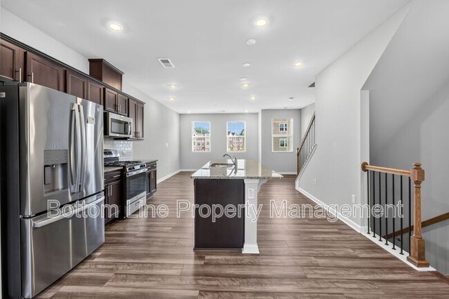 Building Photo - 1129 Lily Loch Wy