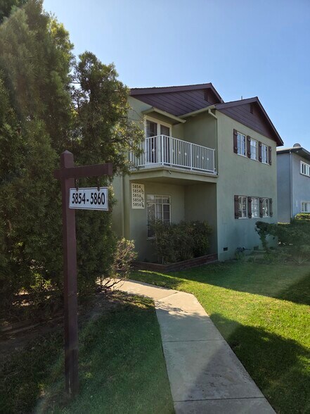 Building Photo - 5854 Woodman Ave