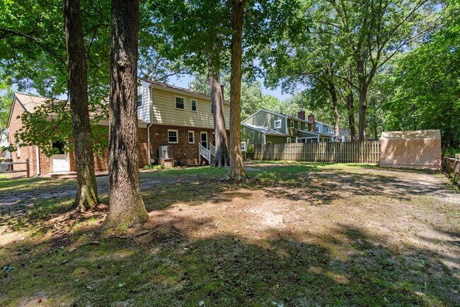 Building Photo - Poquoson
