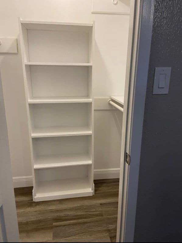 Building Photo - 6018 Elkwood Forest Dr