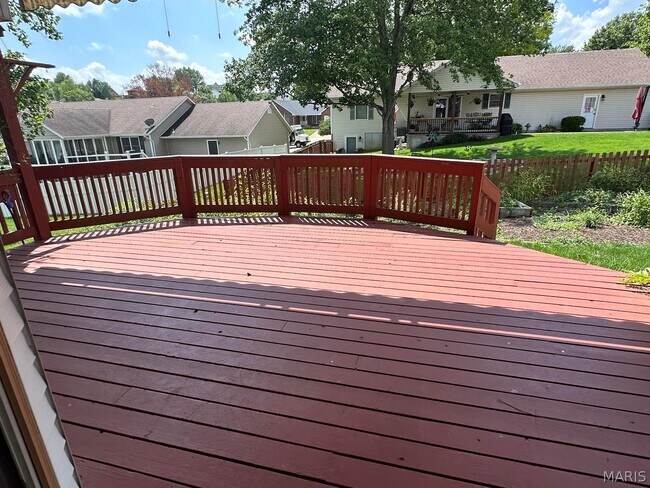 Building Photo - 4 Grayson Ridge Dr