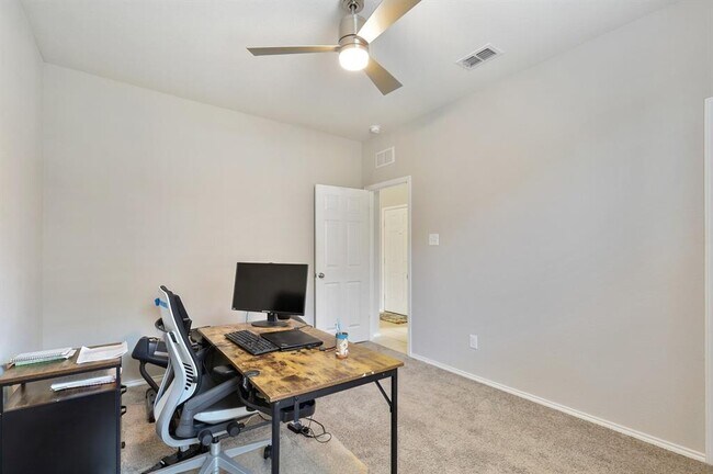 Building Photo - 3129 Adrian Creek Dr
