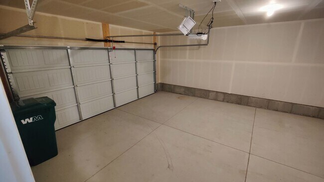 Building Photo - Brand New 3 Bed/2.5 Bath Townhome in West ...