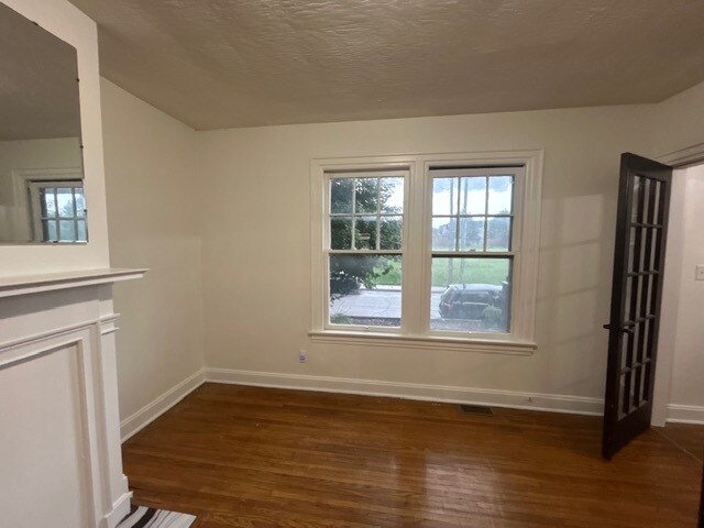 Building Photo - 267 N 22nd St