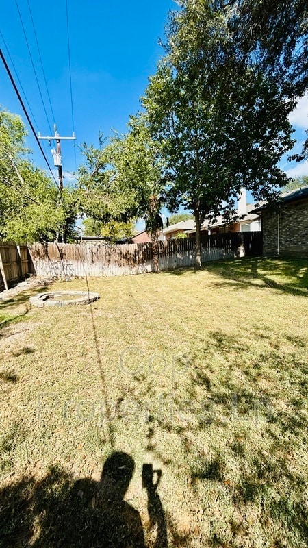 Building Photo - 6362 Parkland Oaks Dr