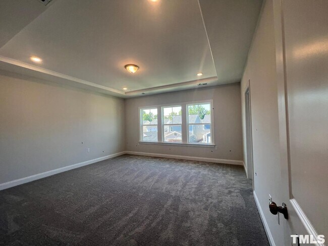 Building Photo - 365 Natsam Wds Wy