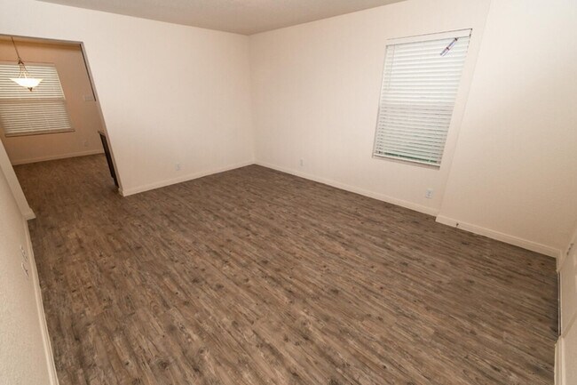 Building Photo - 8743 Tesoro Hills