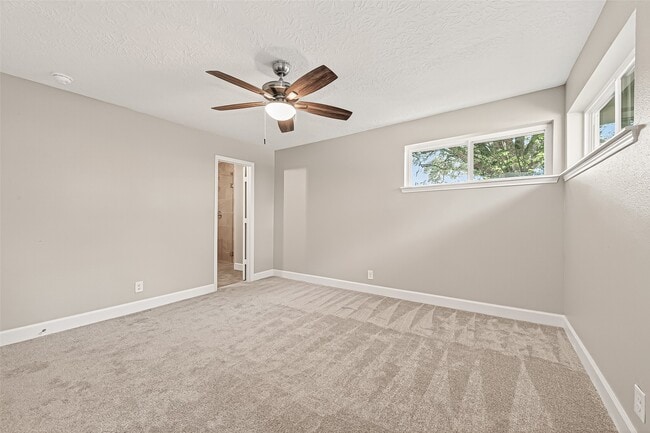 Building Photo - 1611 Drexel Dr