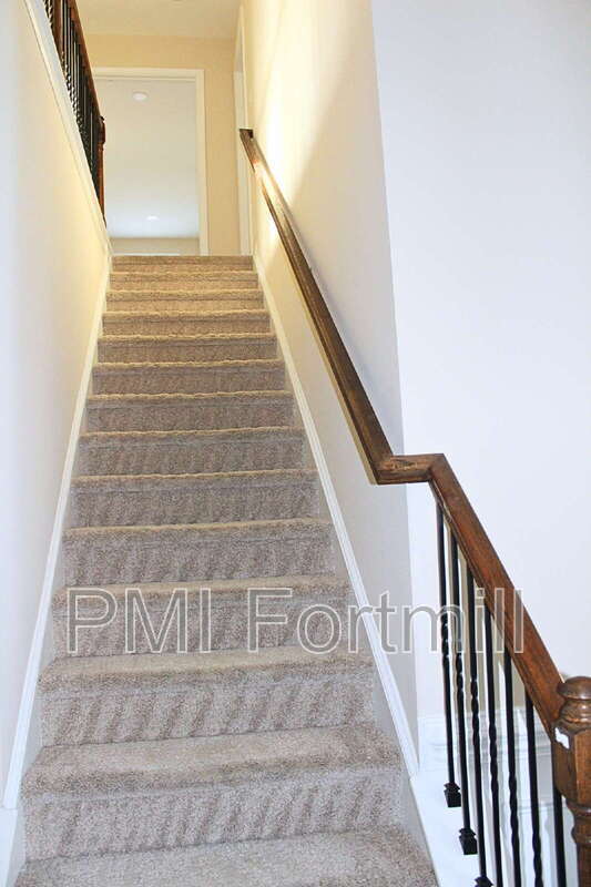 Building Photo - 4417 Carrington Dr