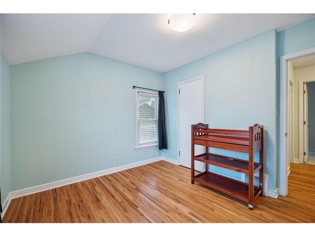 Building Photo - 4016 Kipling Ave