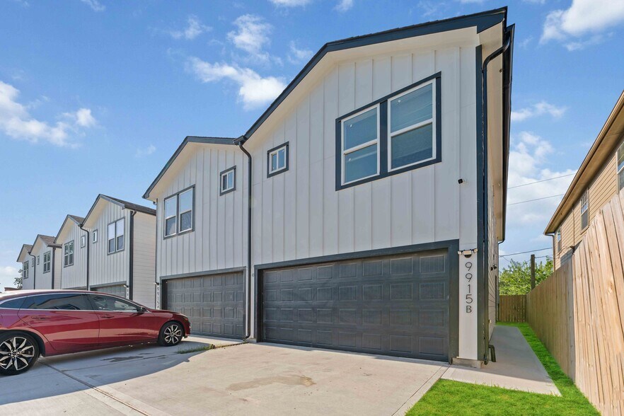 Building Photo - 9915 Porto Rico Rd