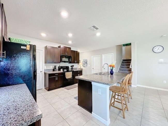 Building Photo - 11116 Sage Canyon Dr.