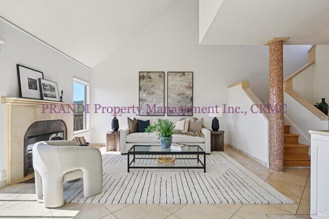 Building Photo - Panoramic View From This Strawberry Home w...