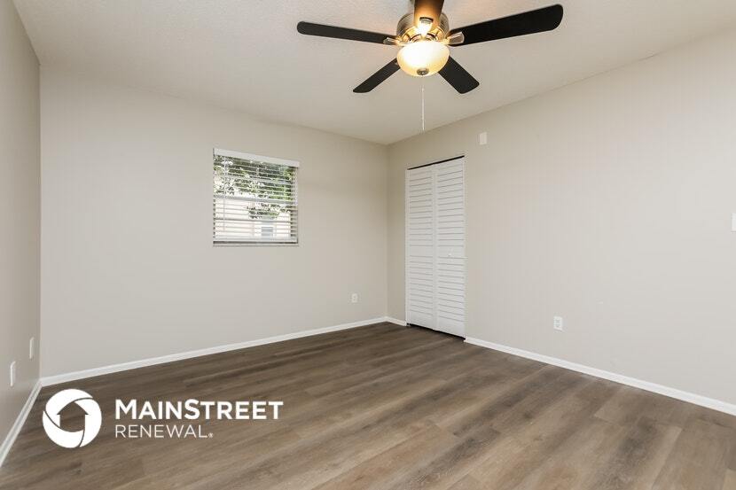 Building Photo - 6923 Yucatan Dr