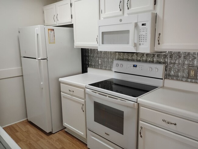Building Photo - Southbridge VI Unit 2268K
