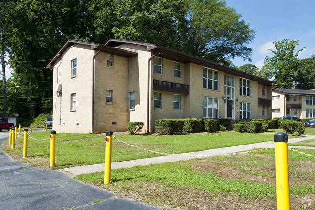 Building Photo - LullWater Apartments