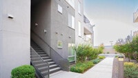 Building Photo - 1250 Abbey Ln