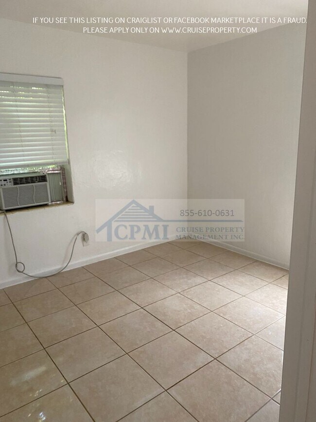 Building Photo - 5814 Taylor St