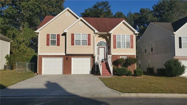 Primary Photo - 5450 Twin Lakes Dr