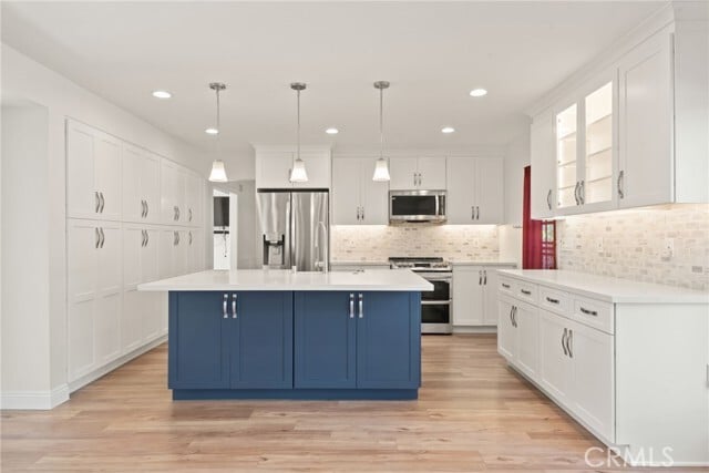 Building Photo - 455 Purdy Ave