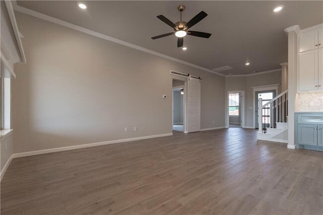 Building Photo - 16300 Marsha Dr