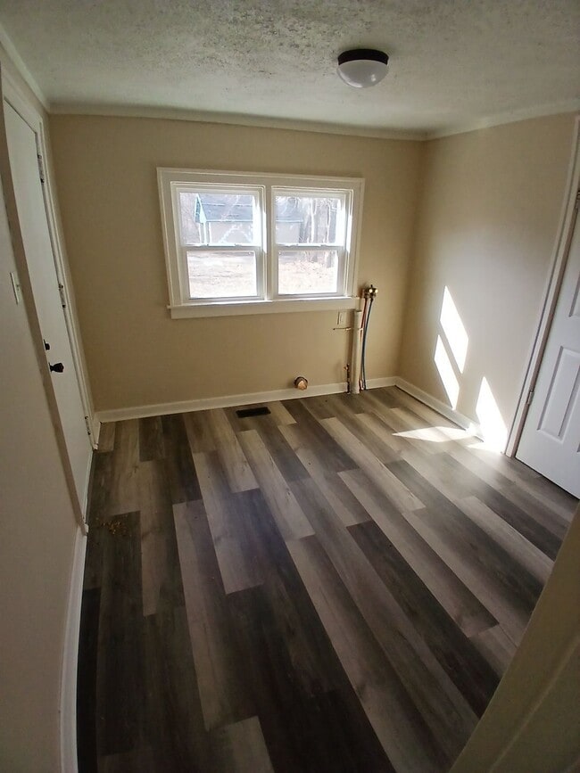 Building Photo - 1535 West St