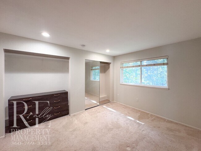 Building Photo - 12956 Granite Ln NW