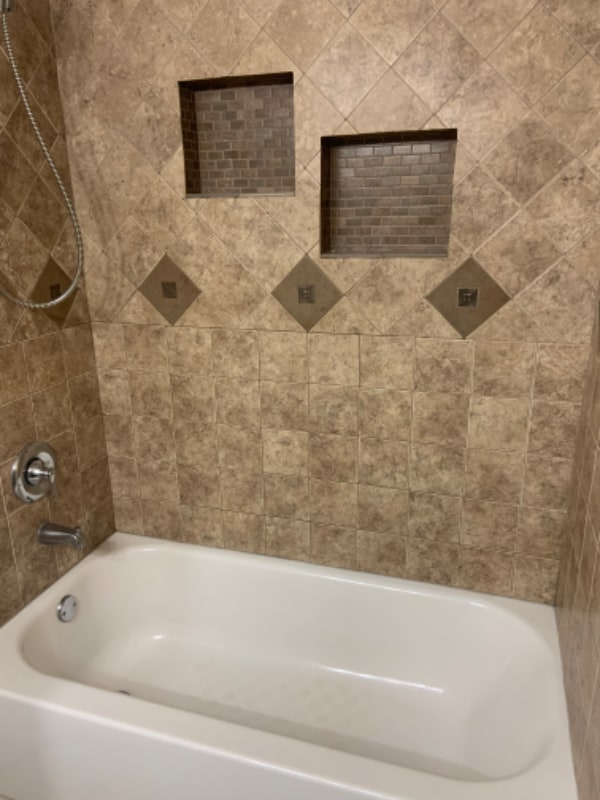 Building Photo - 8852 Rue Helena St NE