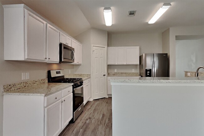 Building Photo - 16510 Barker Ranch Ct