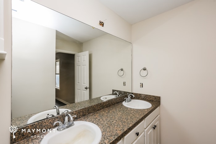 Building Photo - 115 Jody Dr