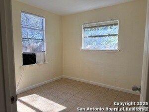 Building Photo - 410 Dorie St