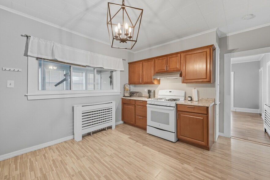 Building Photo - 45 Highland Ave