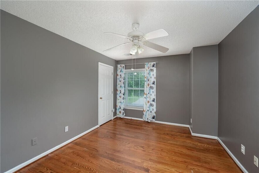 Building Photo - 3925 Barberry Ct