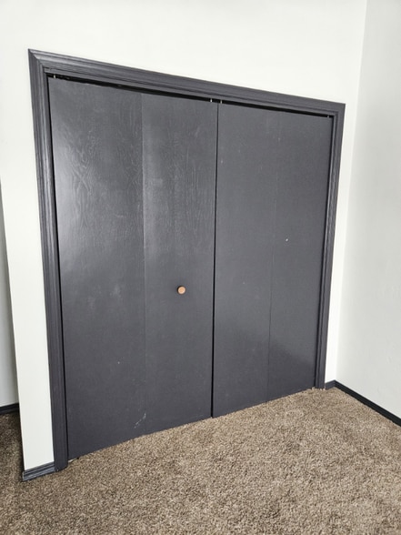 Building Photo - 2646 Finger Rd