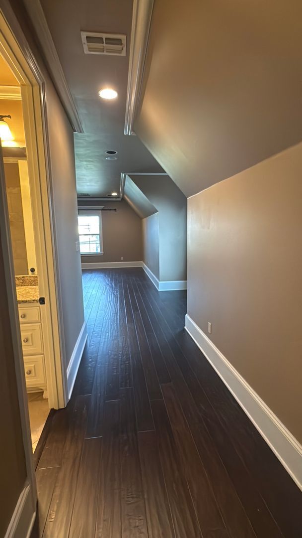 Building Photo - Rental Property in Twelve Oaks