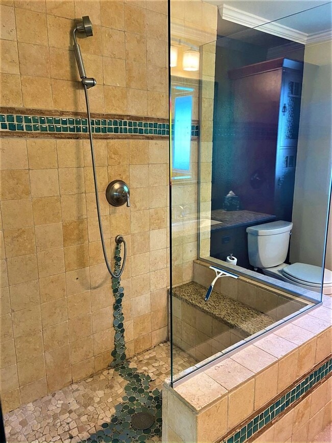 Building Photo - Classic Updated Home Near Whatcom Falls!