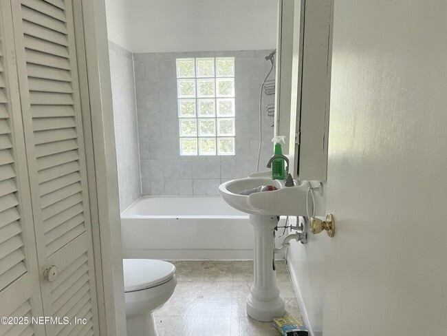 Building Photo - 6538 US-90