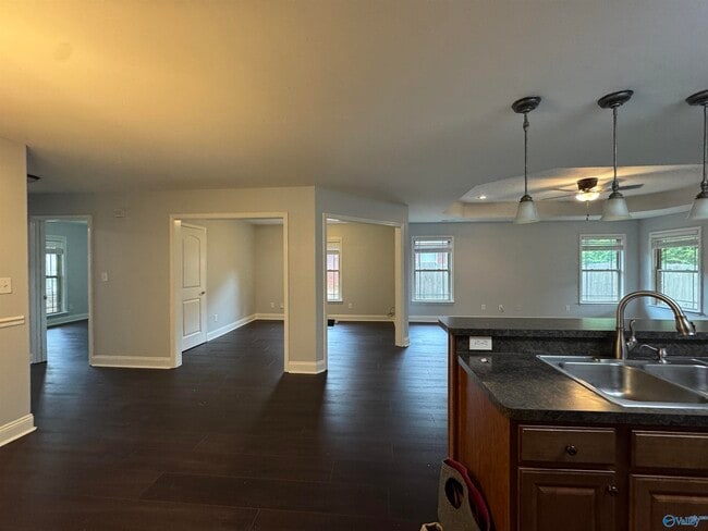 Building Photo - 212 Grantham Cir