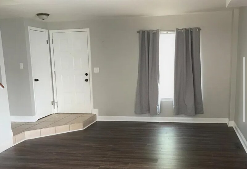 Building Photo - 1201 Capitol St