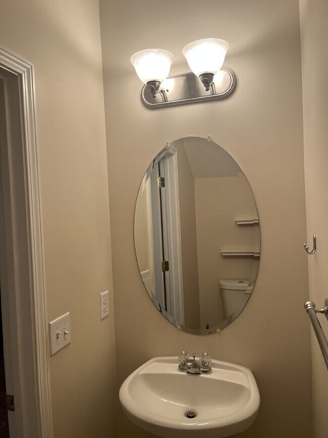 Building Photo - "Charming 3-Bed Home on Kemberton Court: Spacious Living with 2.5 Baths in Nolensville!" Communit...