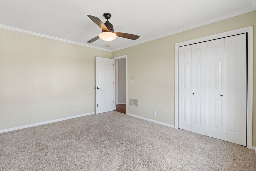 Building Photo - 103 Aurelia Ave