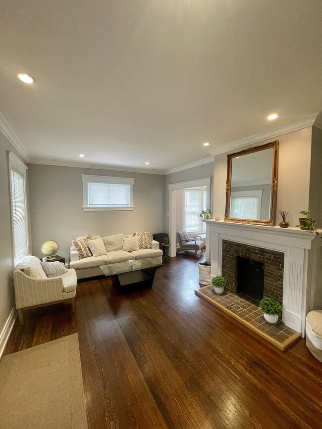 Building Photo - 6765 Palmetto St