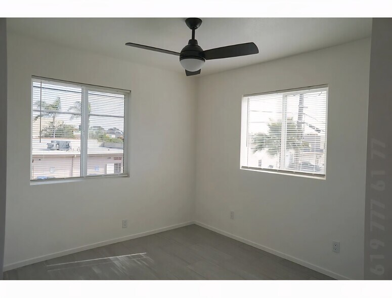 Building Photo - 520 Otis St