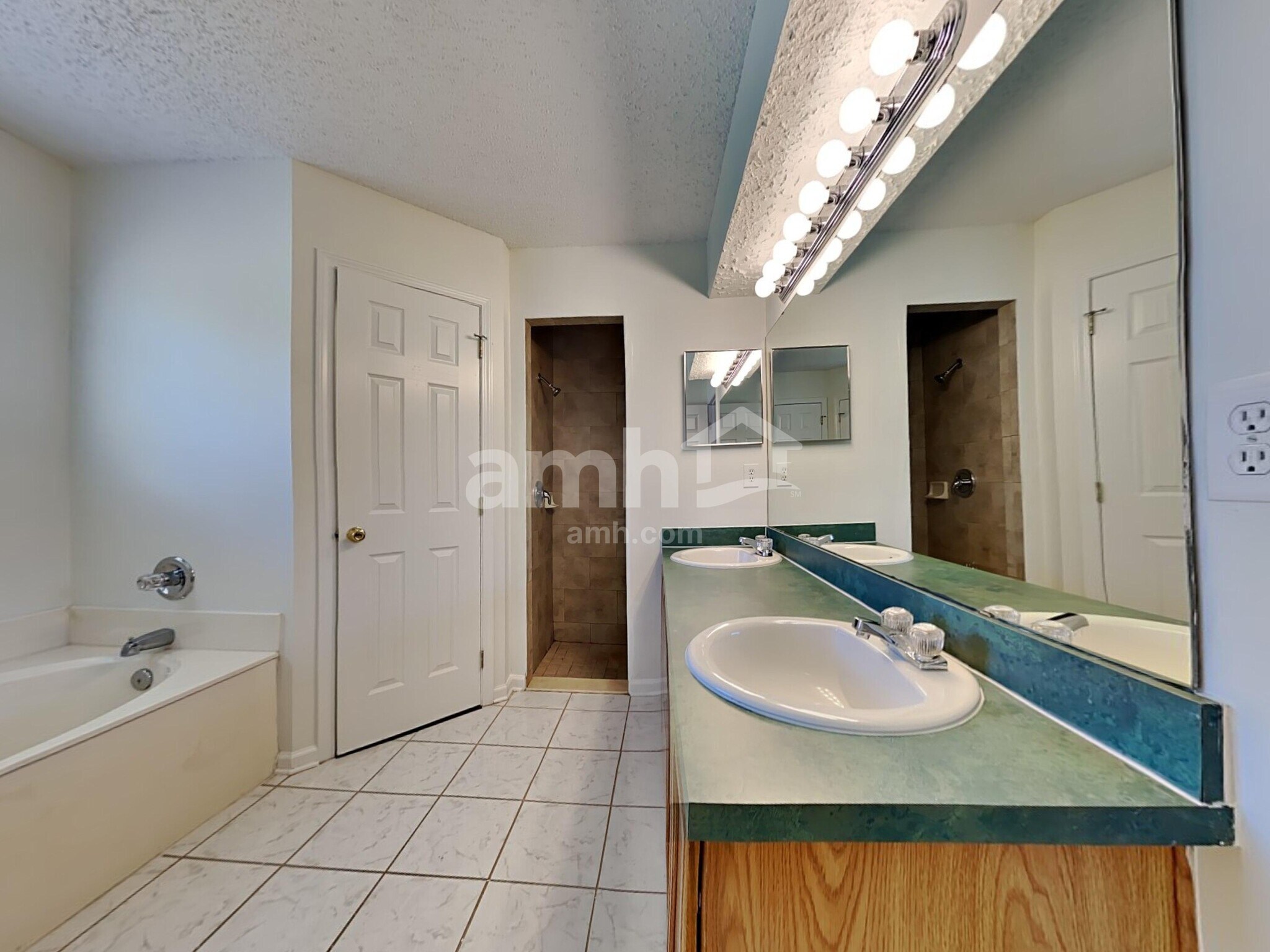 Building Photo - 748 Camp Francis Johnson Rd