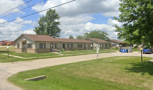 Building Photo - 125 Shire Cres