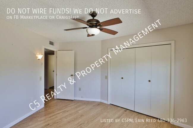 Building Photo - 13652 N 108th Dr