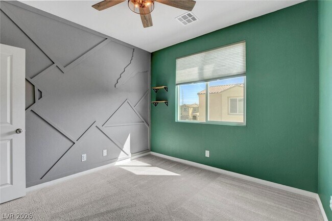 Building Photo - 8067 Tank Loop St