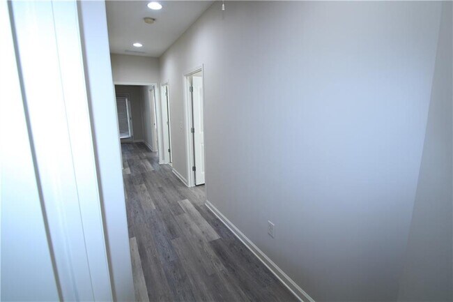 Building Photo - 3880 Baxley Ridge Dr