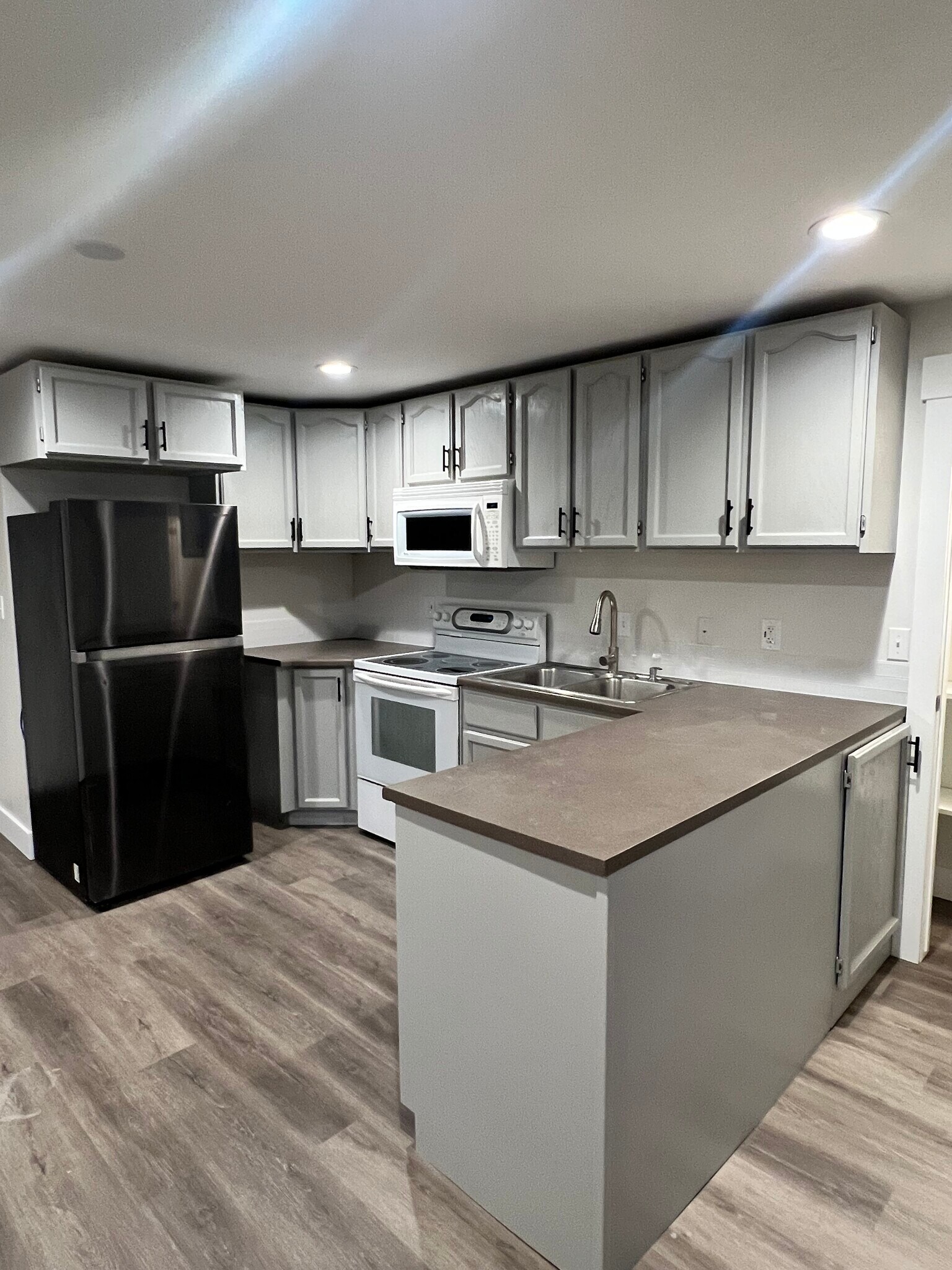 Building Photo - 1142 W Lucky Cv