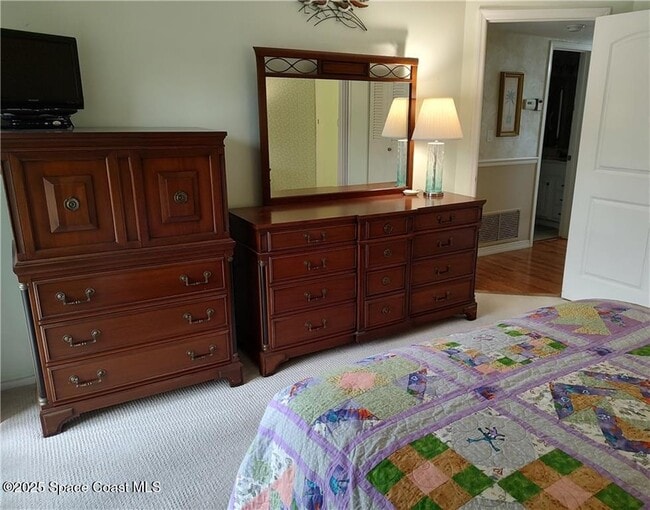 Building Photo - 8 Vista Palm Ln